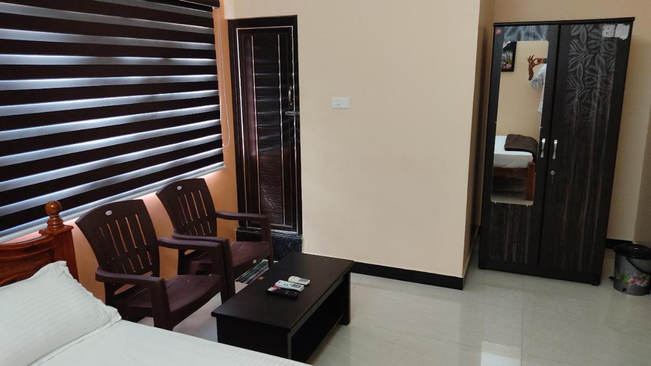מלון Thalaivasal Jeeva Residency מראה חיצוני תמונה