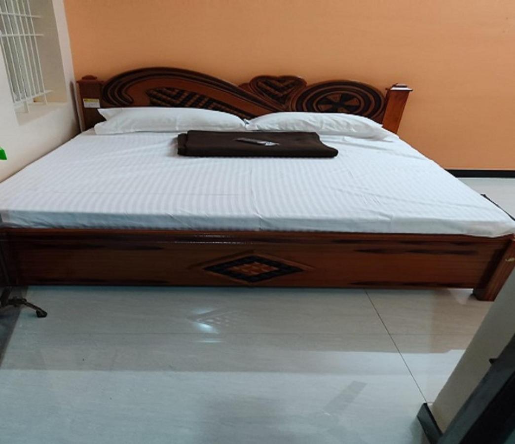מלון Thalaivasal Jeeva Residency מראה חיצוני תמונה