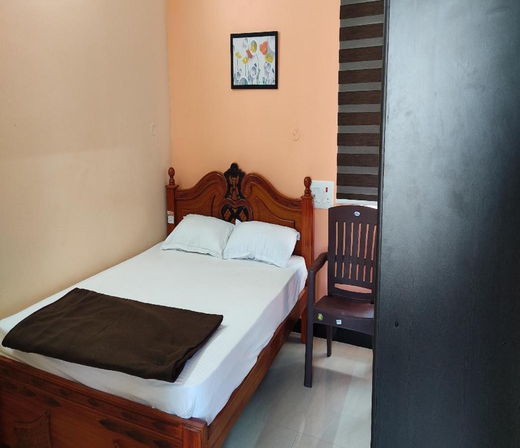 מלון Thalaivasal Jeeva Residency מראה חיצוני תמונה